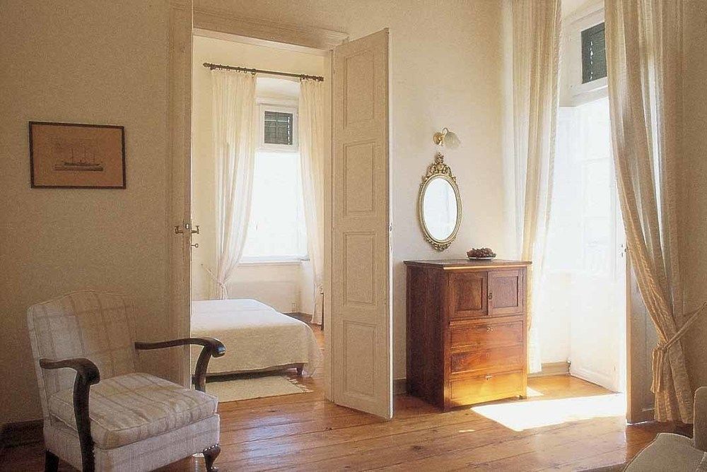 Hotel Omiros エルムポリ エクステリア 写真