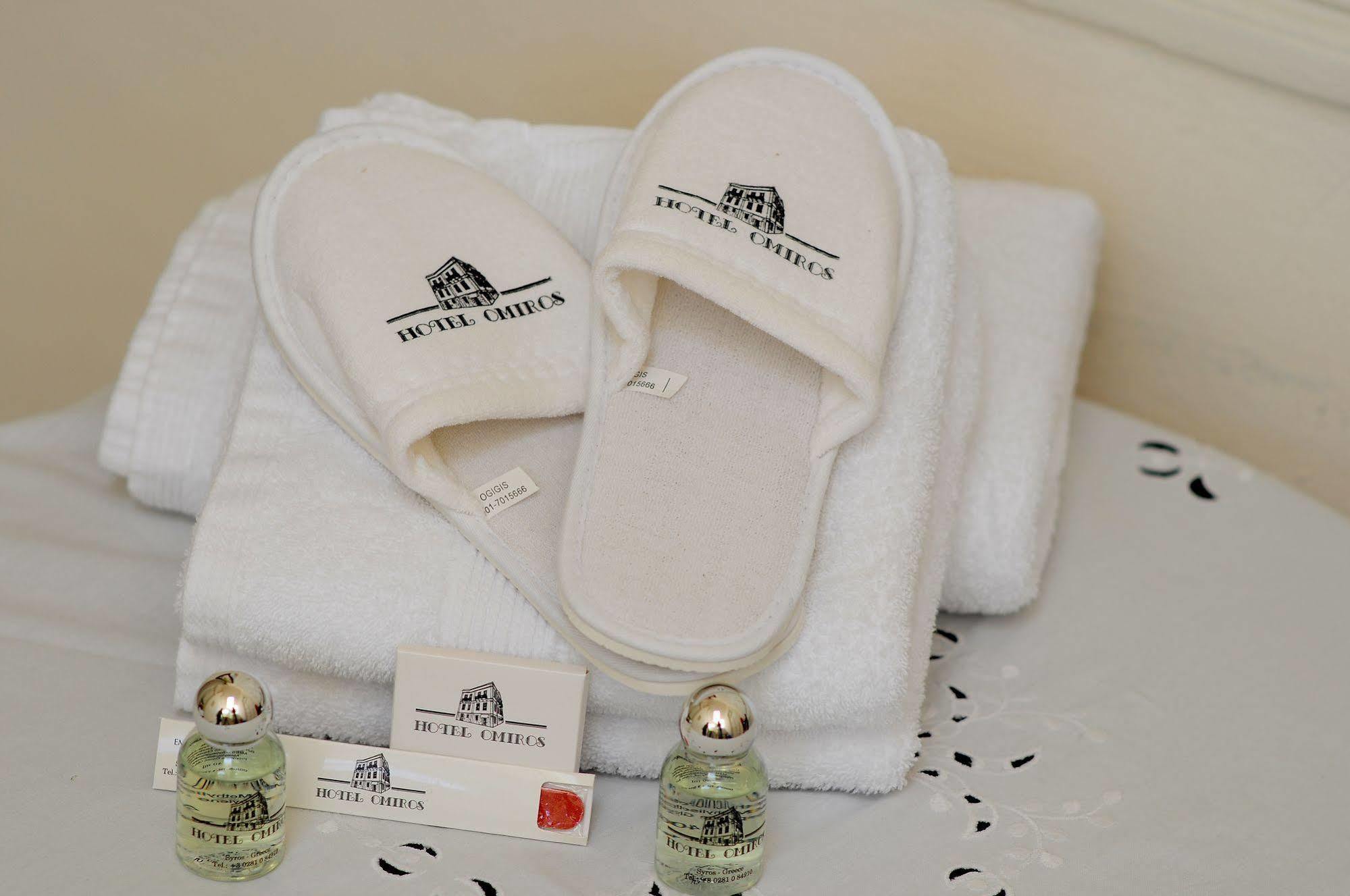 Hotel Omiros エルムポリ エクステリア 写真