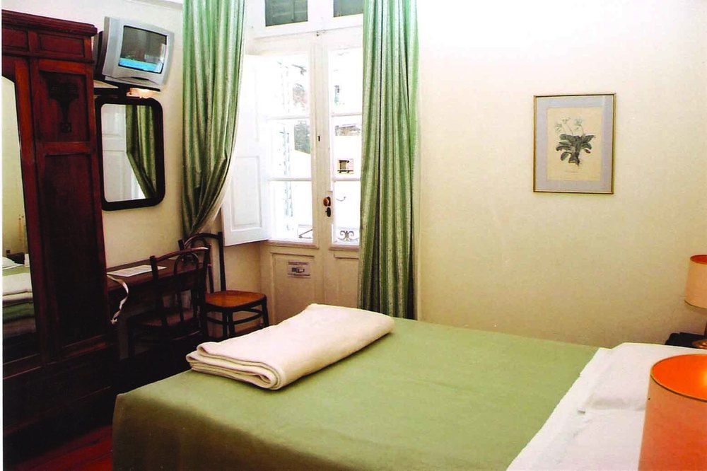 Hotel Omiros エルムポリ エクステリア 写真